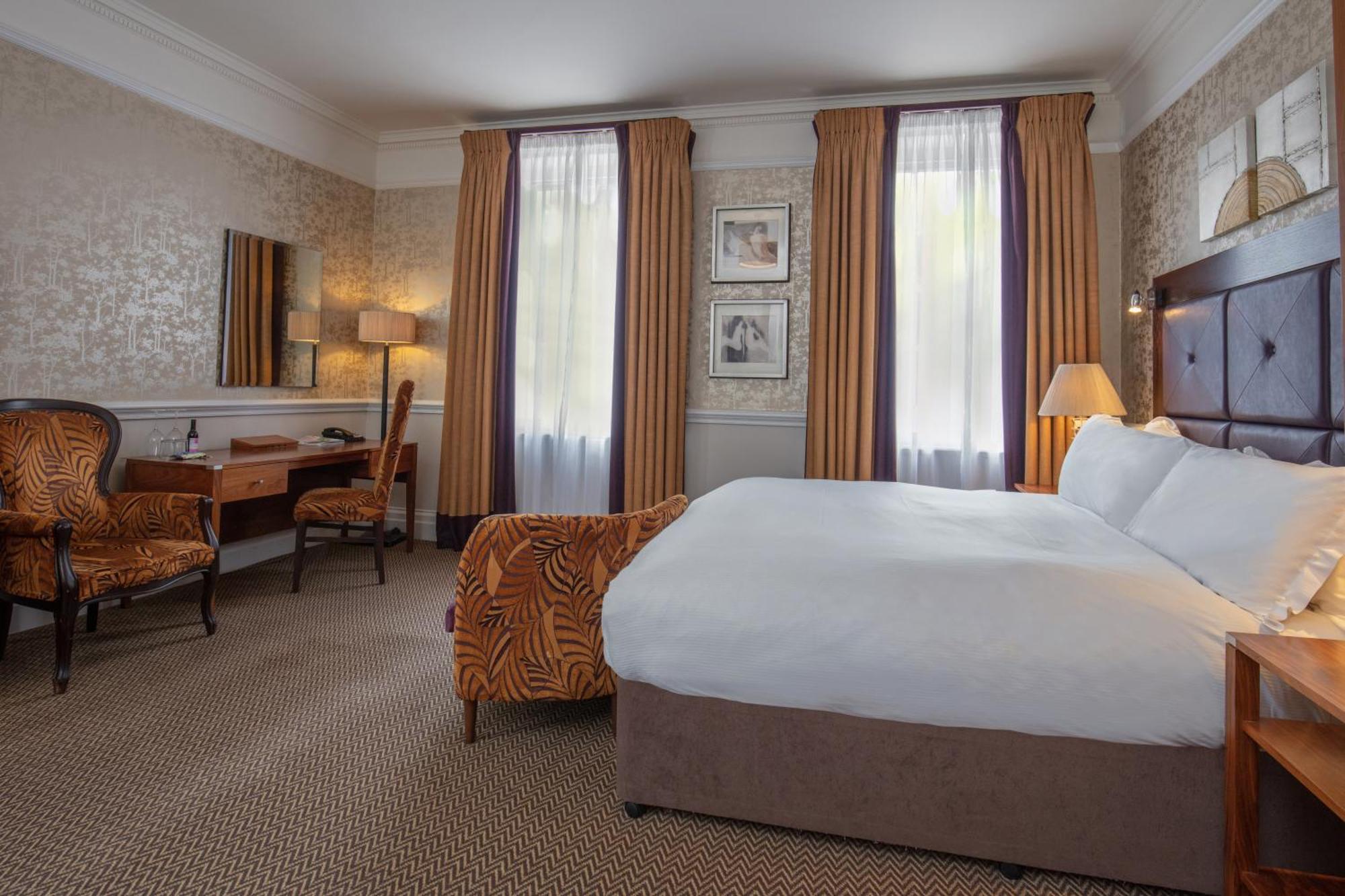 Norton Park Hotel, Spa & Manor House - Winchester Сътън Скотни Екстериор снимка